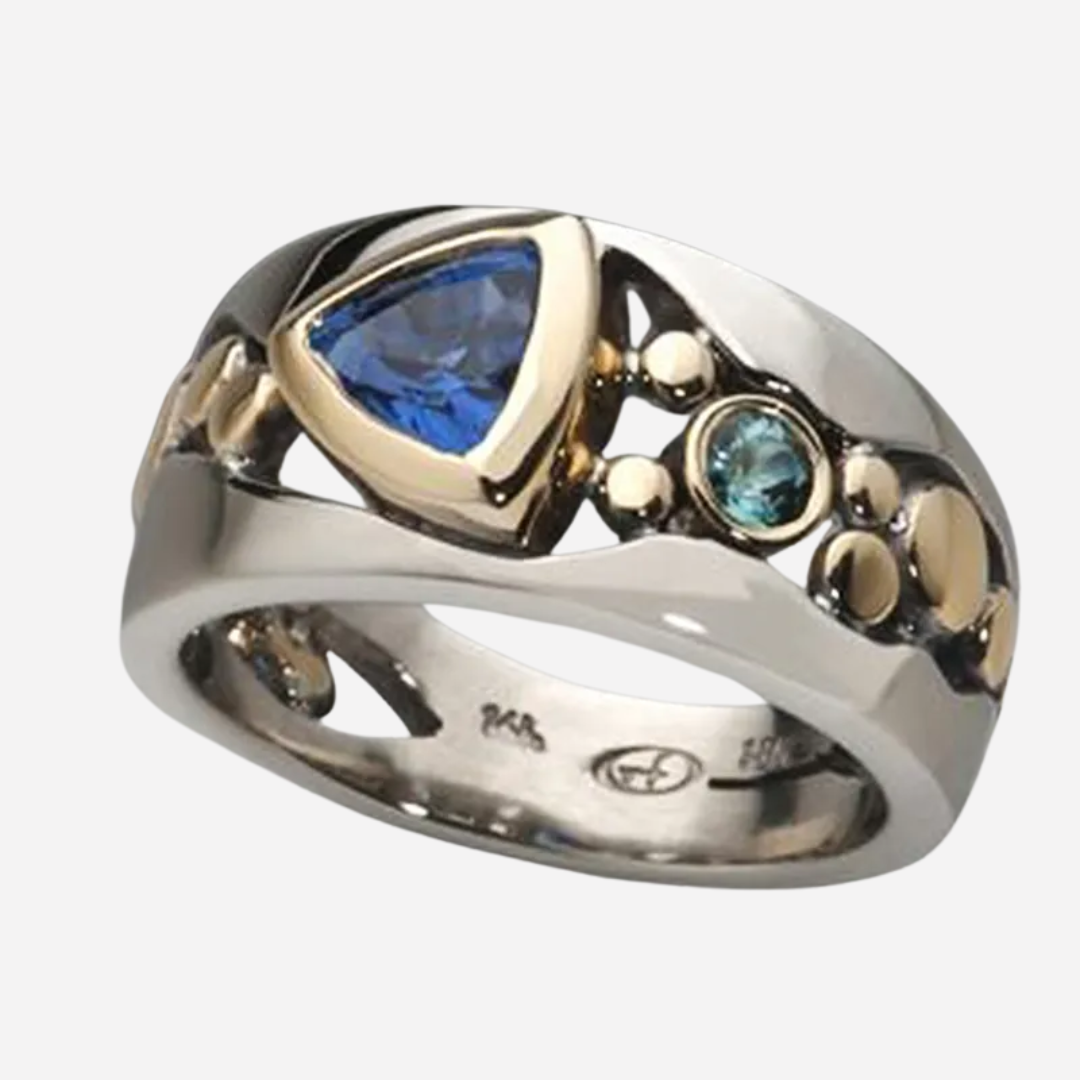 Vintage Blue Crystal Ring