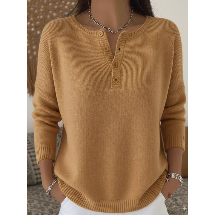 Helena | Relaxed Ribbed Henley Sweater
