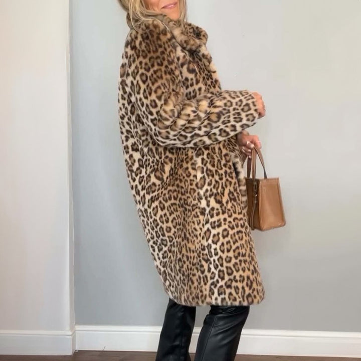 Dainna | Long Leopard Print Coat