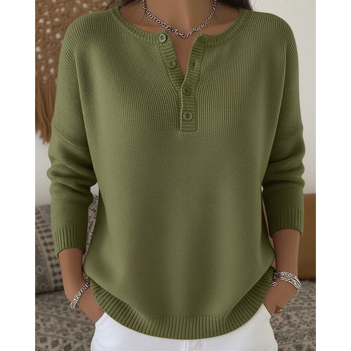 Helena | Relaxed Ribbed Henley Sweater