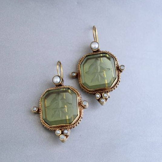 Boho Green Pearl Earrings