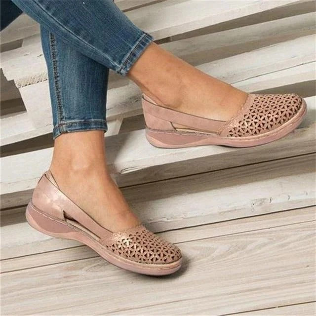 Cleo | Women’s Wide-Toe Casual Flats