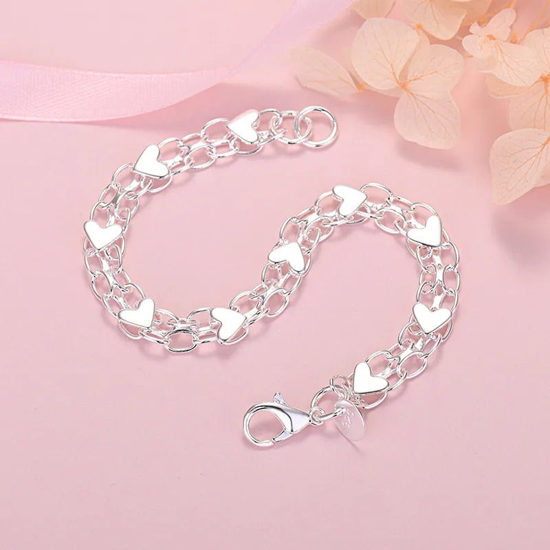 Eternal Bracelet with Hearts
